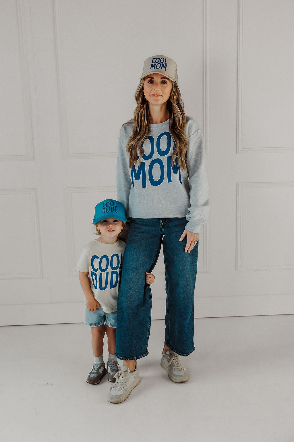 Cool Mom Sweatshirt (blue)