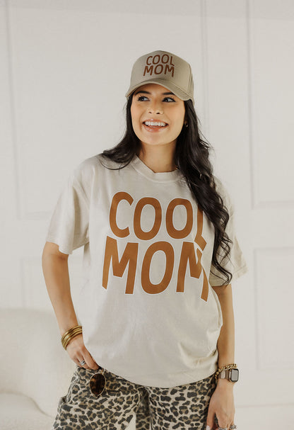 Cool Mom Graphic Tee (brown)